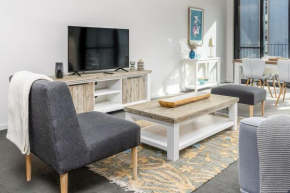 Paradise in Popular Pier Complex Apt - Kingston